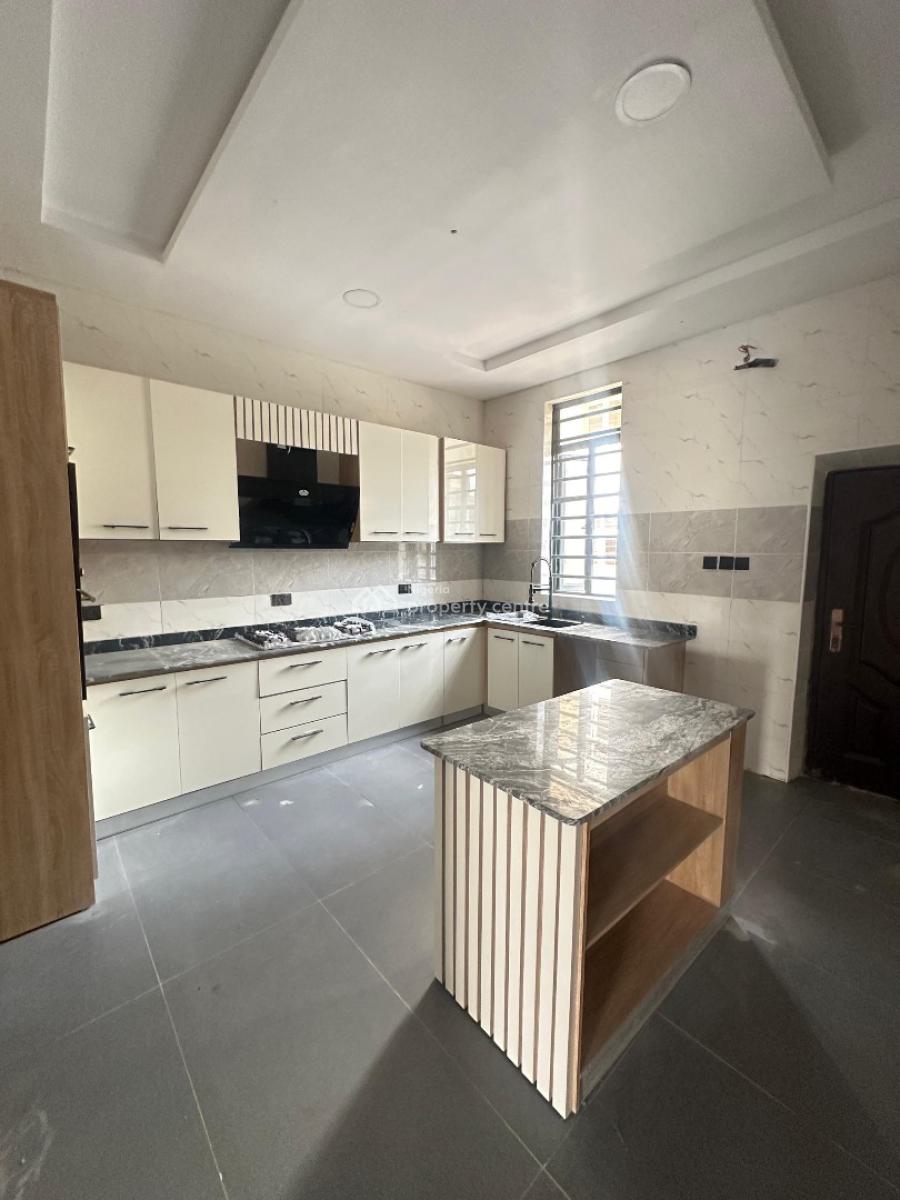Spacious Well-built  4 Bedroom Semi-detached Duplex with Bq, Orchid, Lekki, Lagos, Semi-detached Duplex for Sale