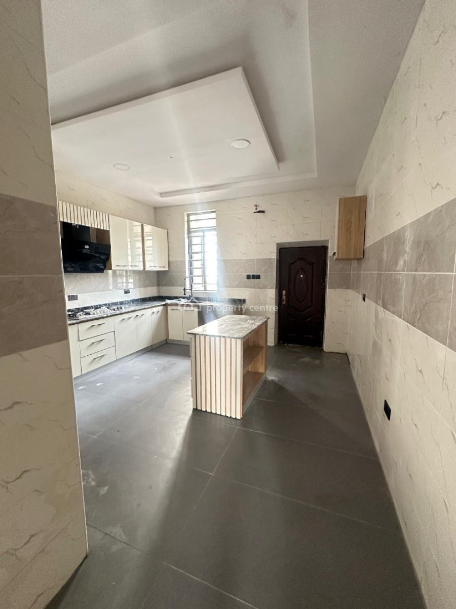 Spacious Well-built  4 Bedroom Semi-detached Duplex with Bq, Orchid, Lekki, Lagos, Semi-detached Duplex for Sale