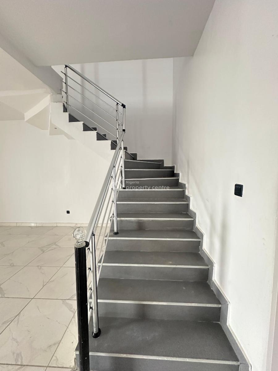 Spacious Well-built  4 Bedroom Semi-detached Duplex with Bq, Orchid, Lekki, Lagos, Semi-detached Duplex for Sale