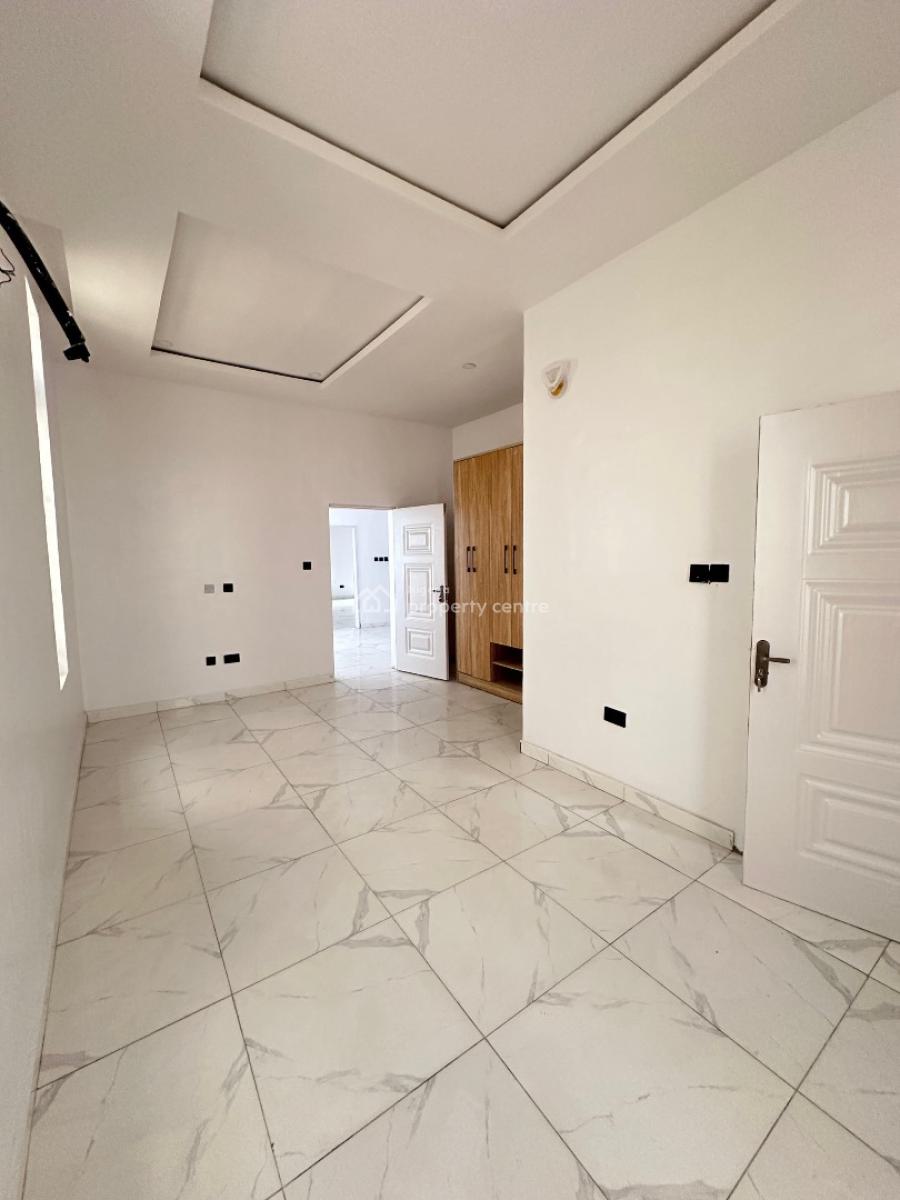 Spacious Well-built  4 Bedroom Semi-detached Duplex with Bq, Orchid, Lekki, Lagos, Semi-detached Duplex for Sale