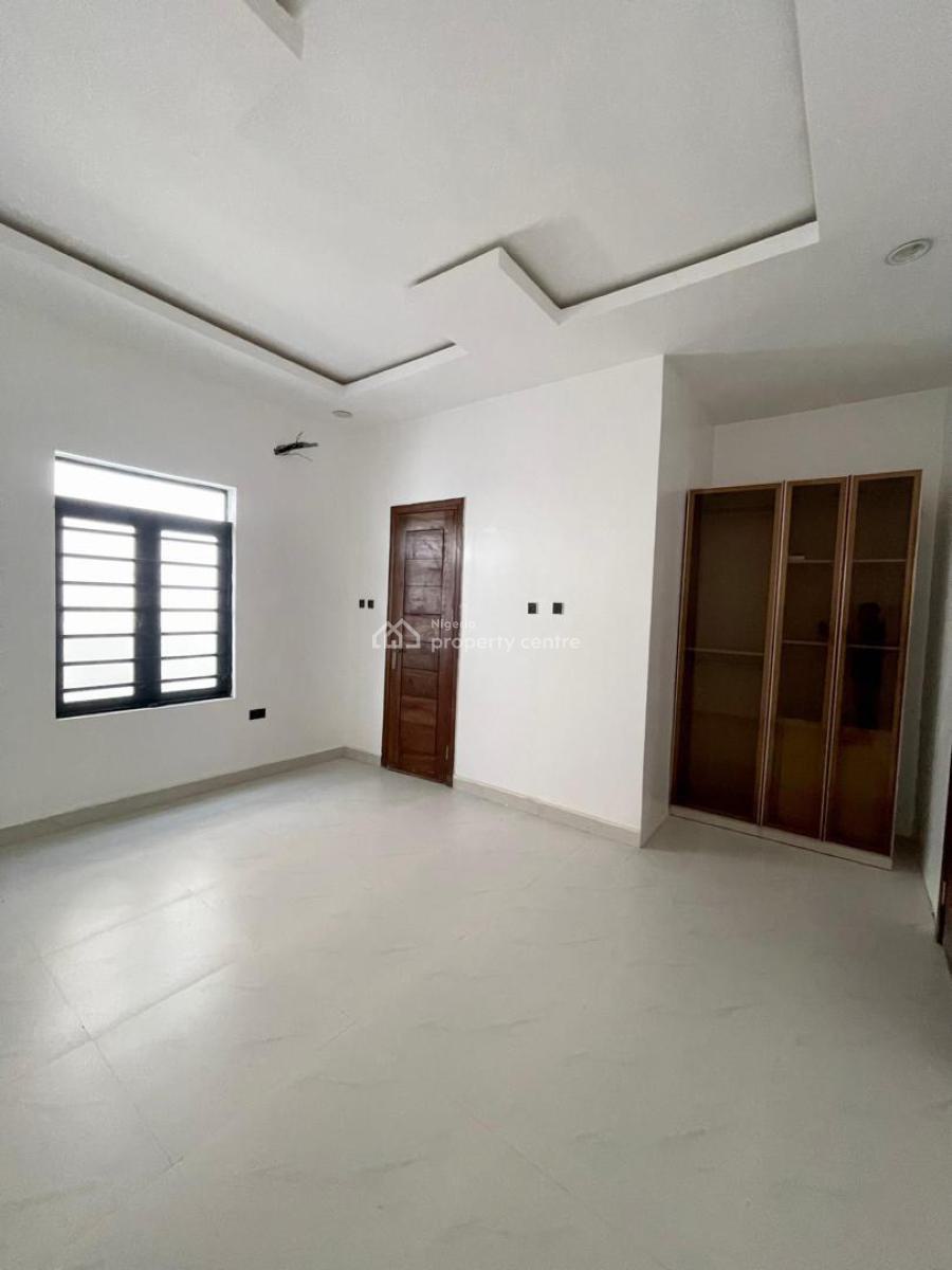 Luxury Built 4 Bedroom Semi Detached Duplex with Bq, Ologolo, Lekki, Lagos, Semi-detached Duplex for Sale
