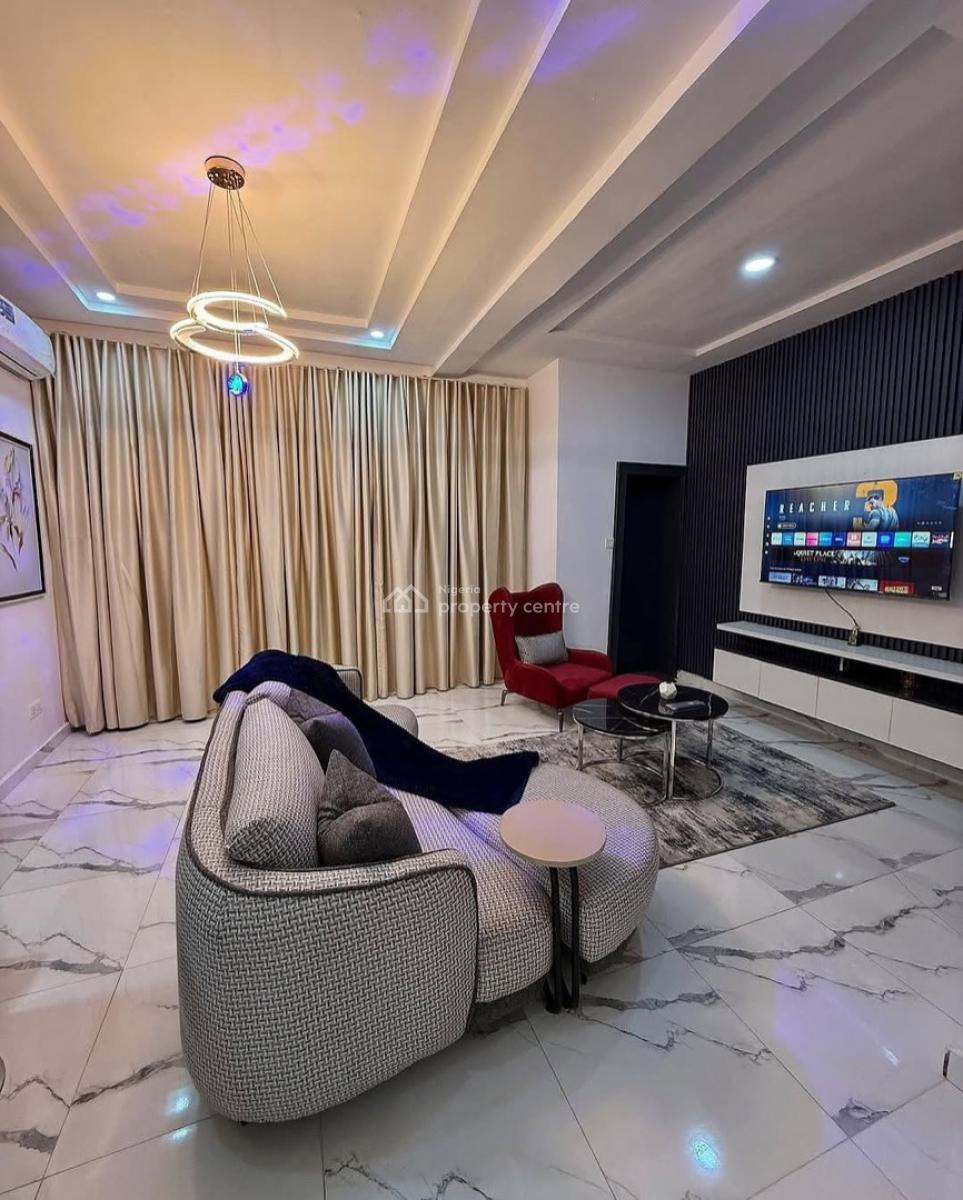 Ravishing 2 Bedroom Fully Serv & Furnished Apartment,24/7 Services, Serene Neighborhood, Wuye, Abuja, Flat / Apartment for Rent
