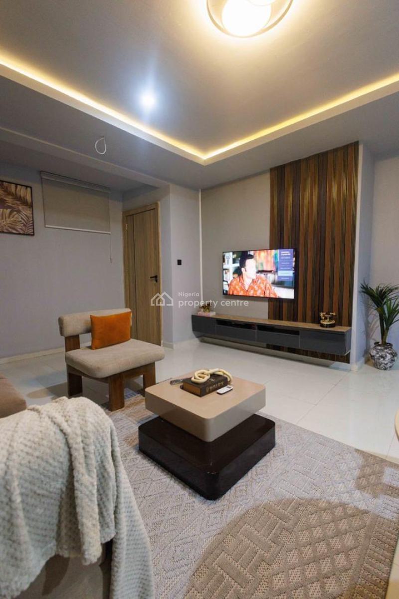 Luxury 1 Bedroom Apartment with Swimming Pool and Gym, Awolowo Road, Ikoyi, Lagos, Flat / Apartment Short Let