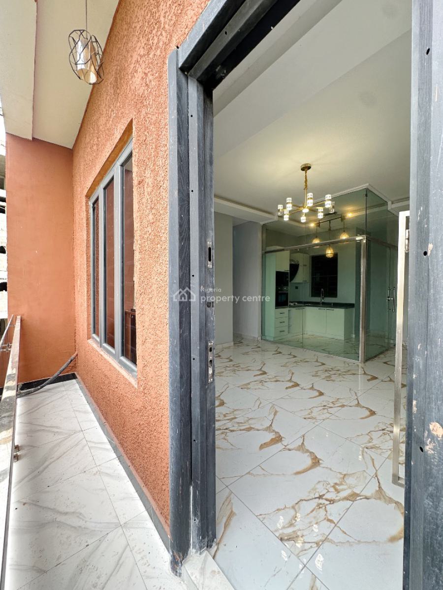 Modern 2 Bedroom Apartment, Freedom Way, Lekki Phase 1, Lekki, Lagos, Flat / Apartment for Sale