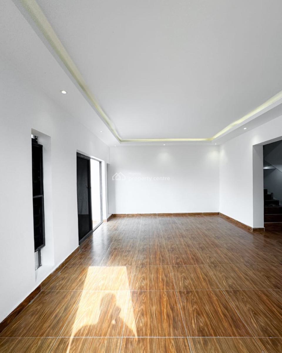Well Finished and Brand New Spacious 4bedrooms Townhouse., Katampe Extension, Katampe, Abuja, Terraced Duplex for Sale