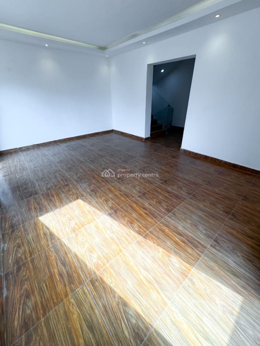 Well Finished and Brand New Spacious 4bedrooms Townhouse., Katampe Extension, Katampe, Abuja, Terraced Duplex for Sale