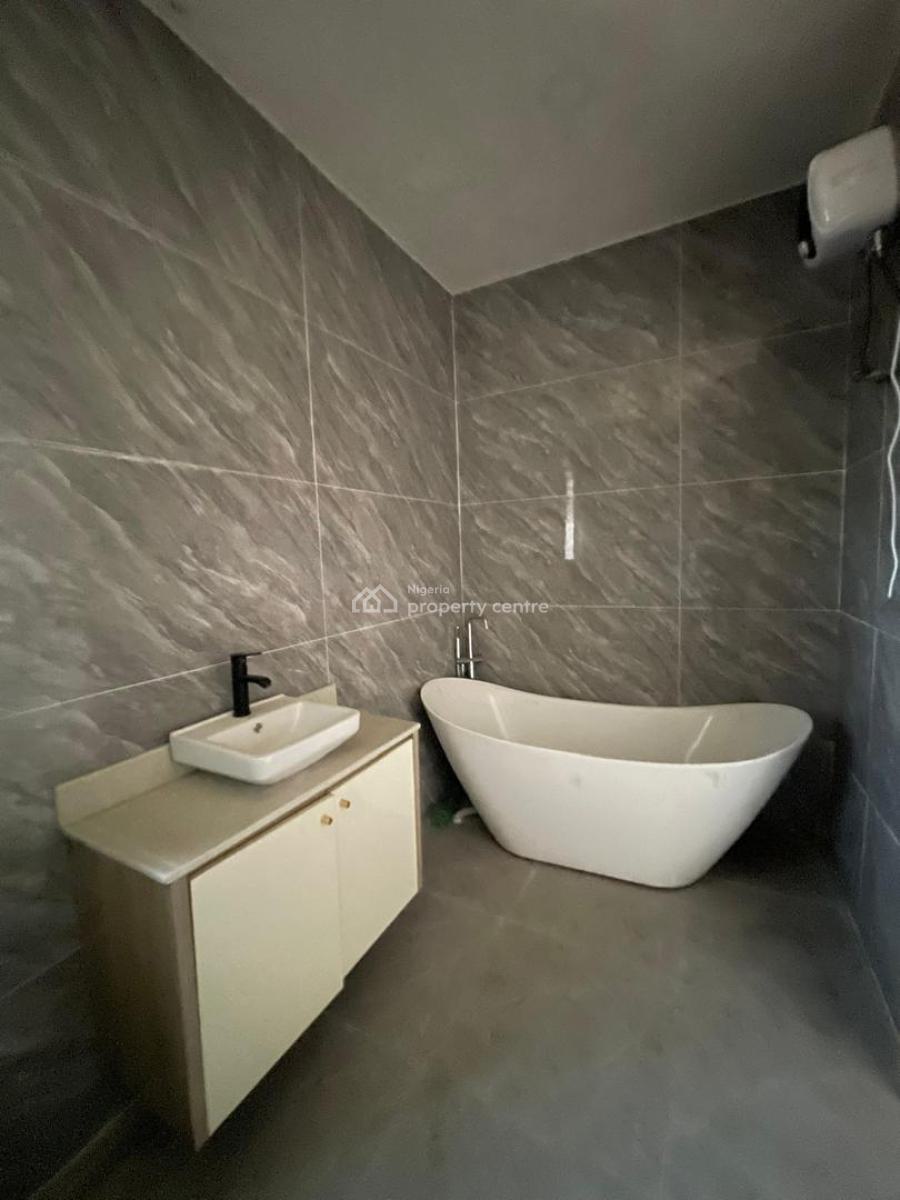 Luxurious 5 Bedroom Semi Detached Duplex with Bq, Lekki Phase 1, Lekki, Lagos, Semi-detached Duplex for Sale