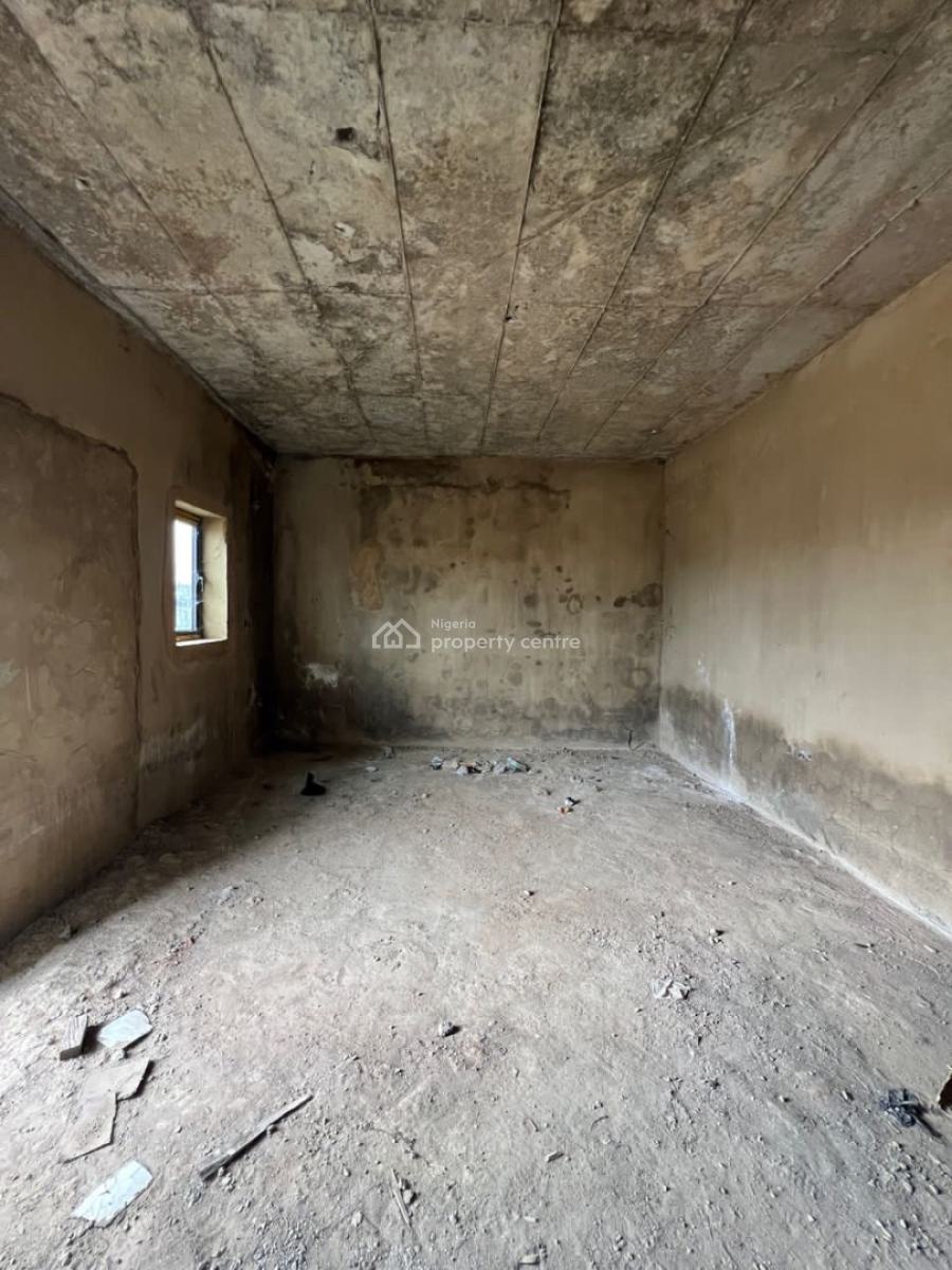 Well Spacious Semi Finished 3bedrooms Flats, Jahi, Abuja, Block of Flats for Sale