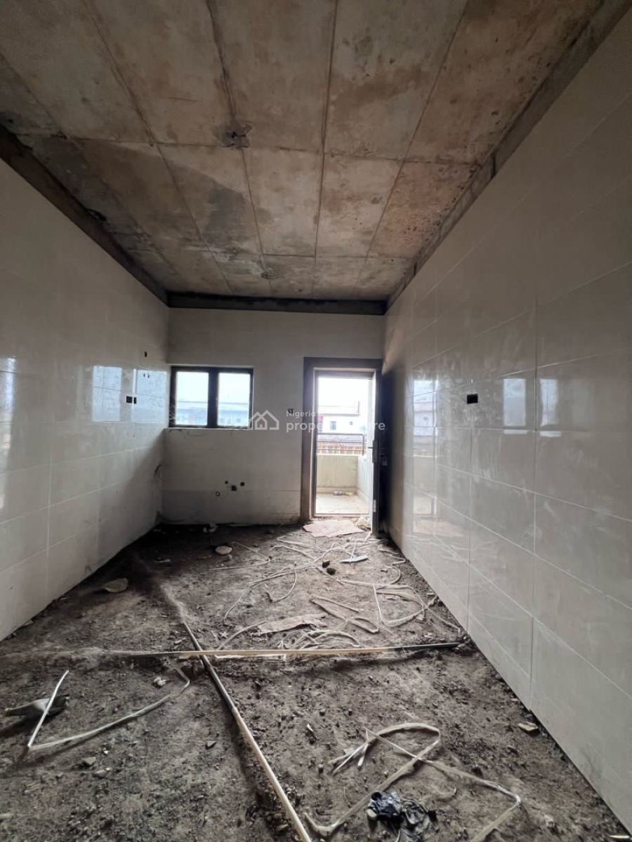 Well Spacious Semi Finished 3bedrooms Flats, Jahi, Abuja, Block of Flats for Sale