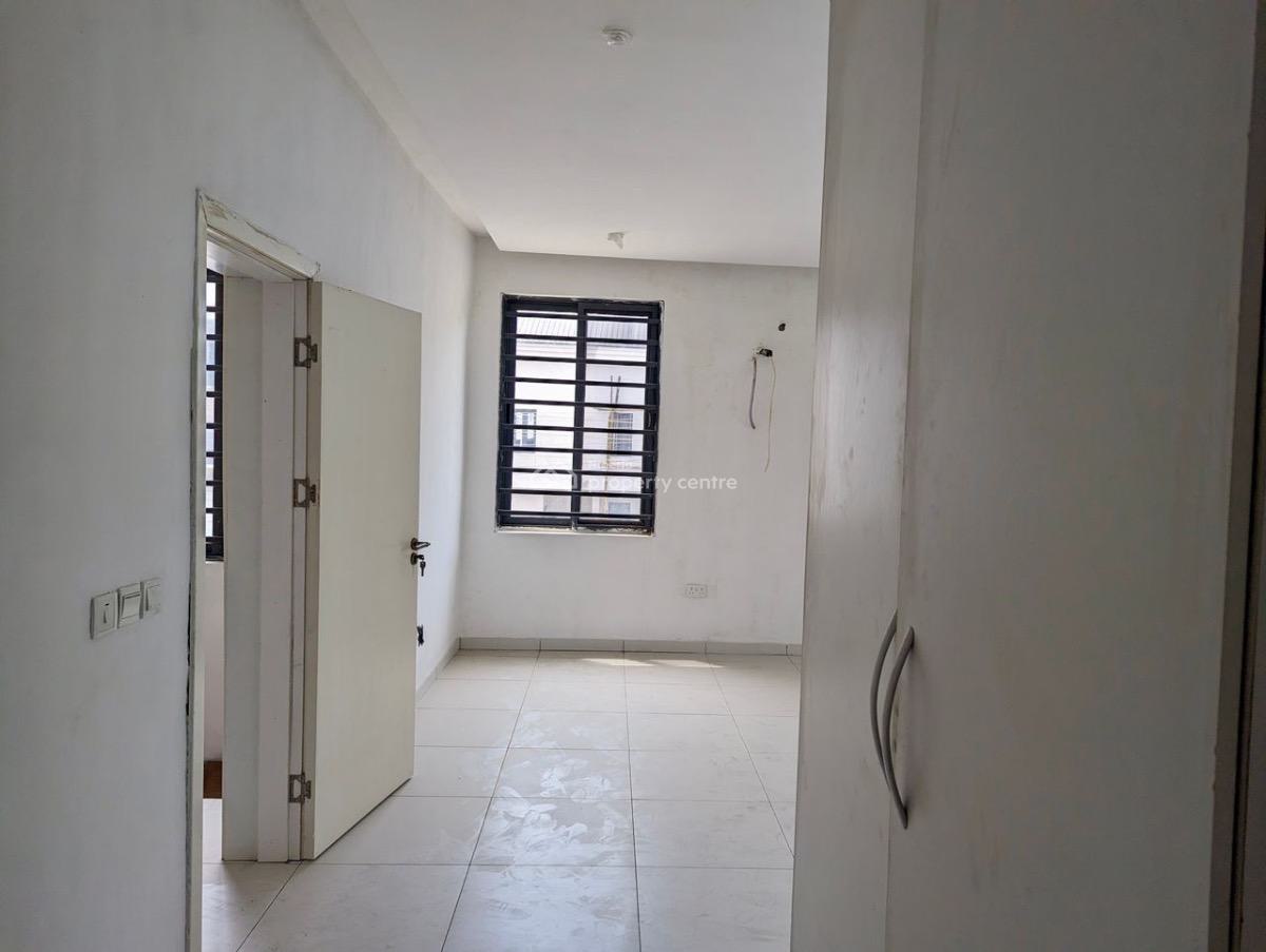 Wowthis S Lovely Deal 2 Bedrom Apartment Massion Inside Sweet Estate, Orchid Road Lekki, Lekki, Lagos, Block of Flats for Sale