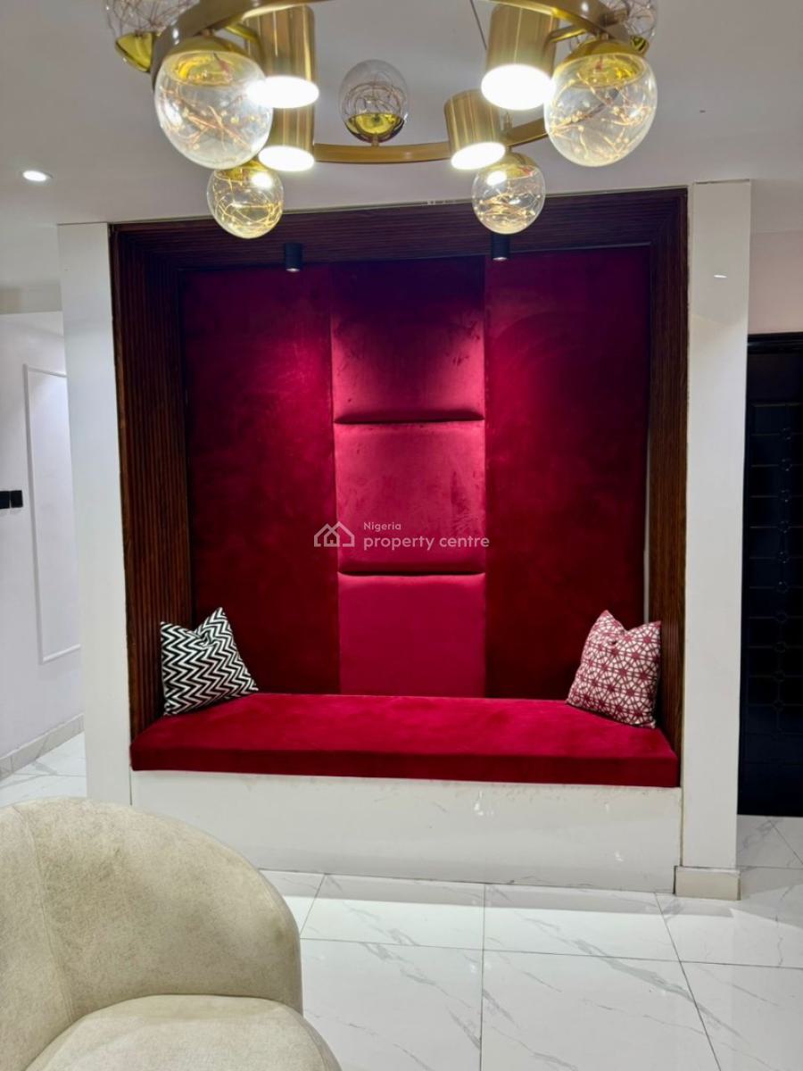 Luxury 1 Bedroom Apartment with Ps5 and Bathtub, Lekki Phase 1, Lekki, Lagos, Flat / Apartment Short Let
