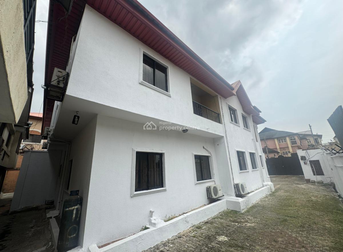 5-bedroom Semi-detached Duplex in Omole Phase 1, Omole Phase 1, Ikeja, Lagos, Semi-detached Duplex for Sale