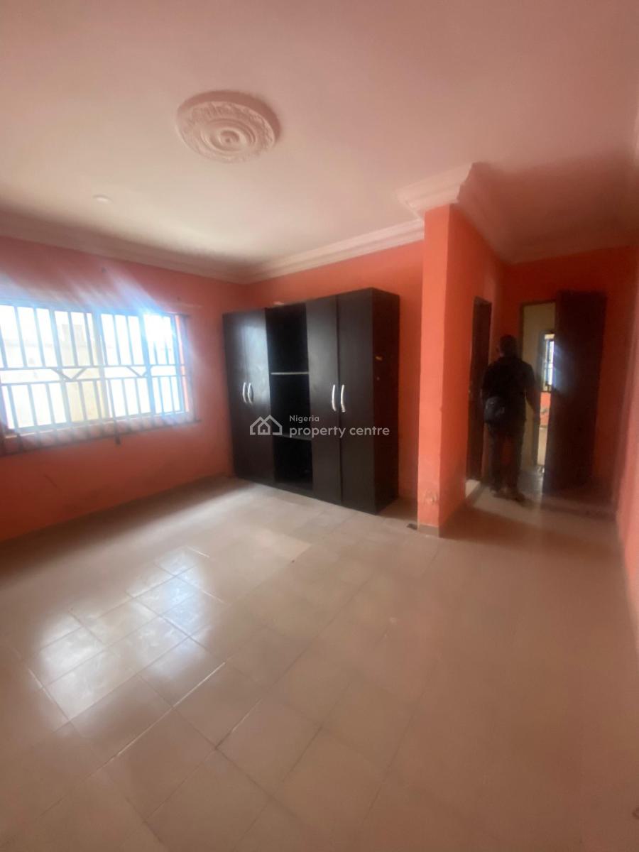 Clean 2 Bed Close to The Express, Around Blenco, Sangotedo, Ajah, Lagos, Flat / Apartment for Rent