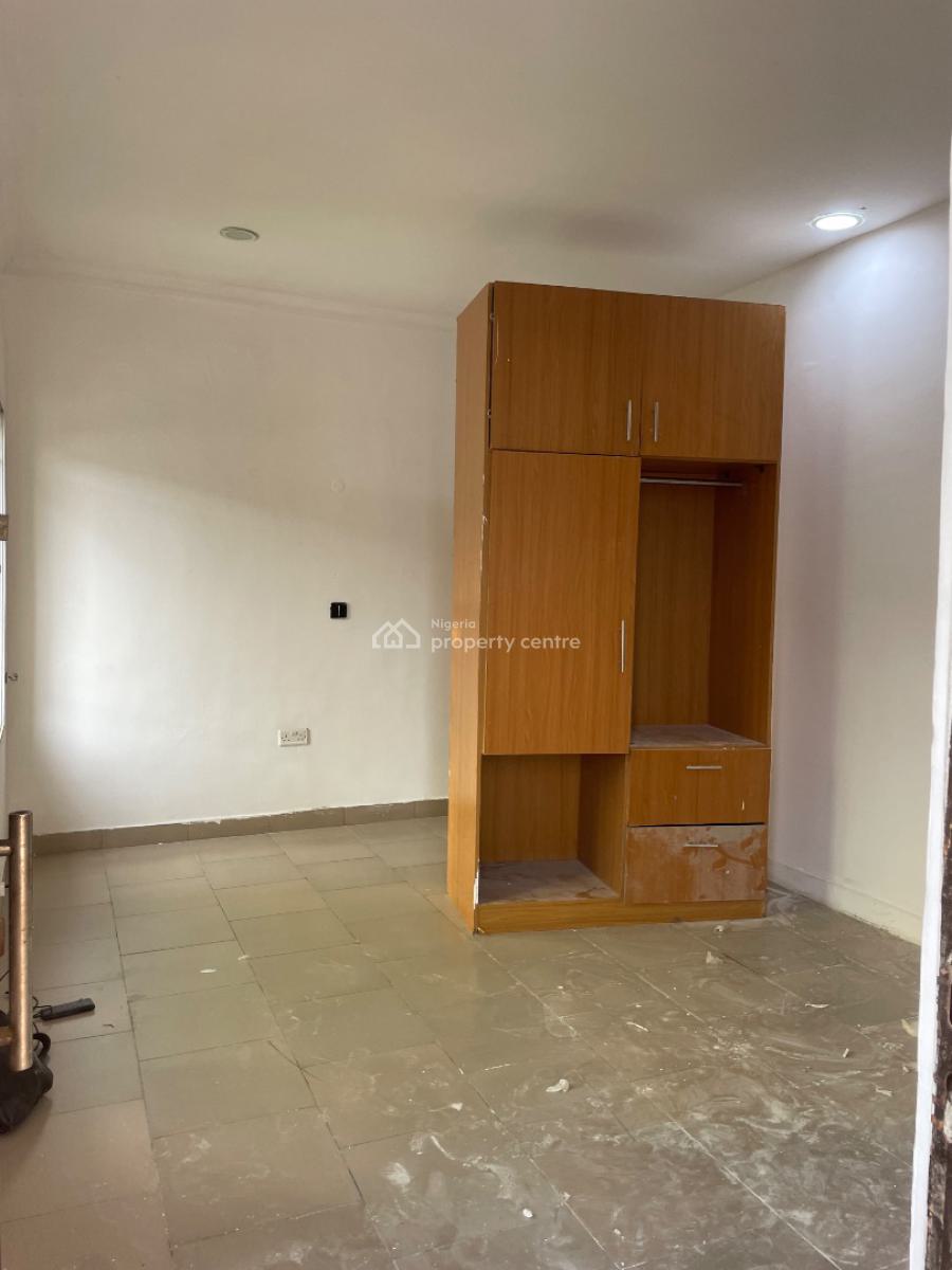 Service Mini Flat, Chevron Drive, Lekki Expressway, Lekki, Lagos, Mini Flat (room and Parlour) for Rent