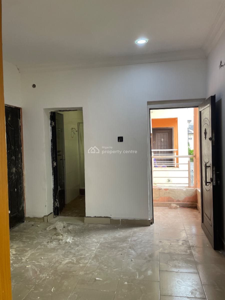 Service Mini Flat, Chevron Drive, Lekki Expressway, Lekki, Lagos, Mini Flat (room and Parlour) for Rent