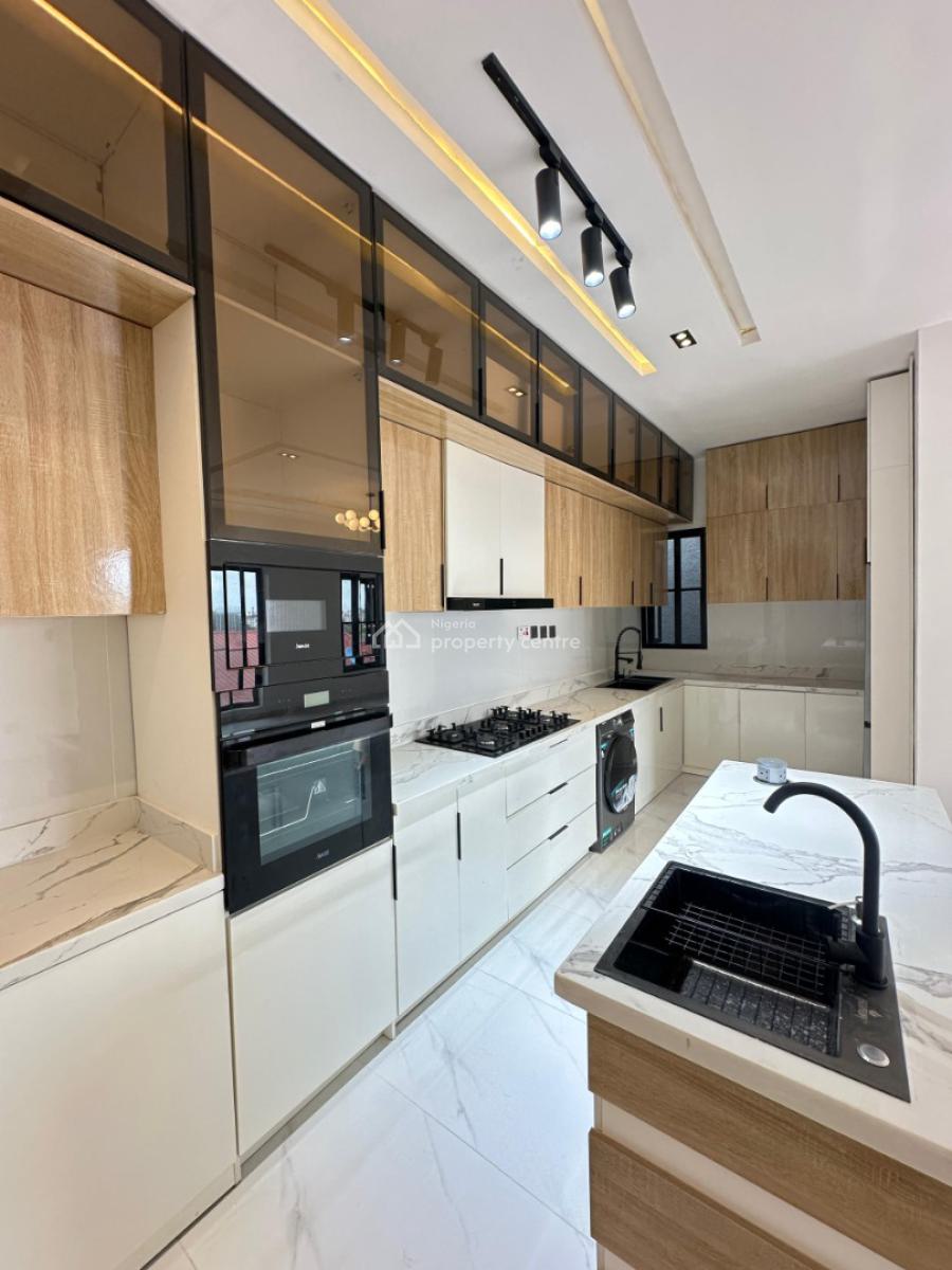 Quality 2 Bedroom Apartment with Pool,gym,office,planner & Elevator, Ikate Elegushi, Lekki, Lagos, Flat / Apartment for Sale