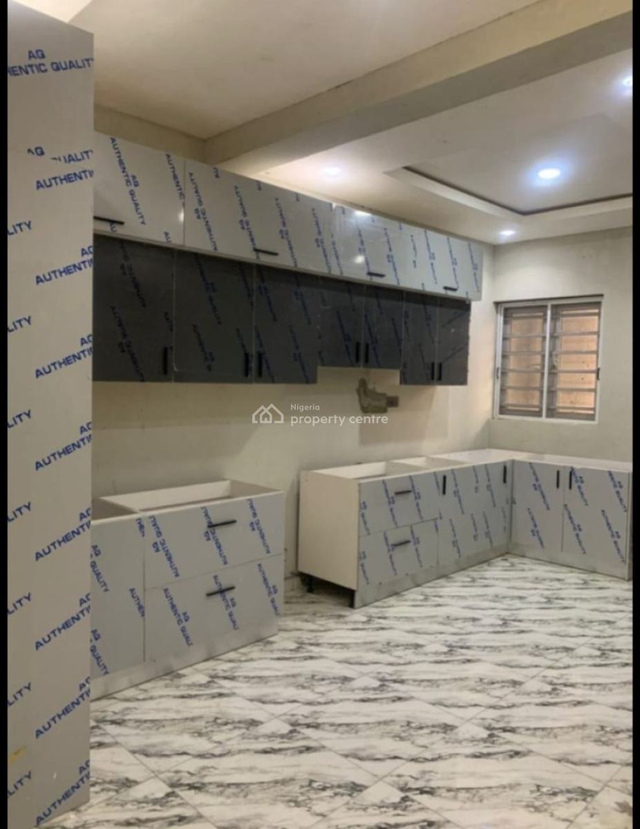 Newly Built Serviced 3 Bedroom Apartment (penthouse), Lekki Phase 1 Lekki Lagos, Lekki Phase 1, Lekki, Lagos, House for Rent