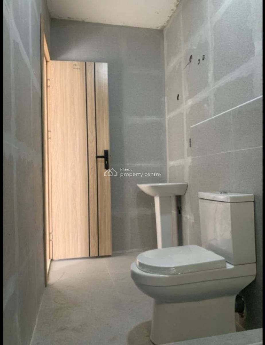 Newly Built Serviced 3 Bedroom Apartment (penthouse), Lekki Phase 1 Lekki Lagos, Lekki Phase 1, Lekki, Lagos, House for Rent