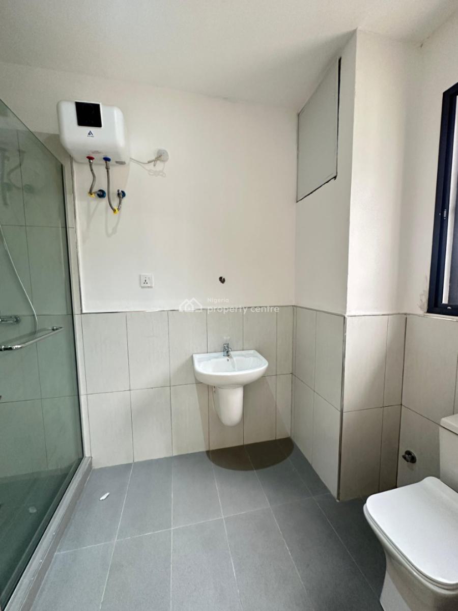 Spacious 3 Bedroom Apartment with Bq & Elevator in a Secured Location, Ikate Elegushi, Lekki, Lagos, Flat / Apartment for Sale