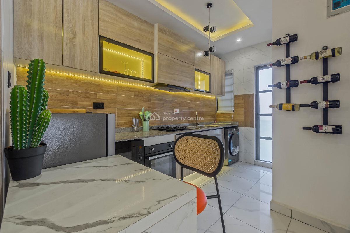 Luxury 1 Bedroom Apartment with Ps5 Games and Balconies, Ologolo, Lekki, Lagos, Flat / Apartment Short Let