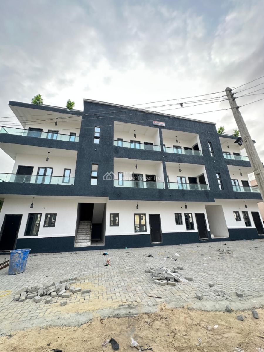 Well-built 1 Bedroom Apartment with Premium Features, Ajah, Lagos, Flat / Apartment for Sale