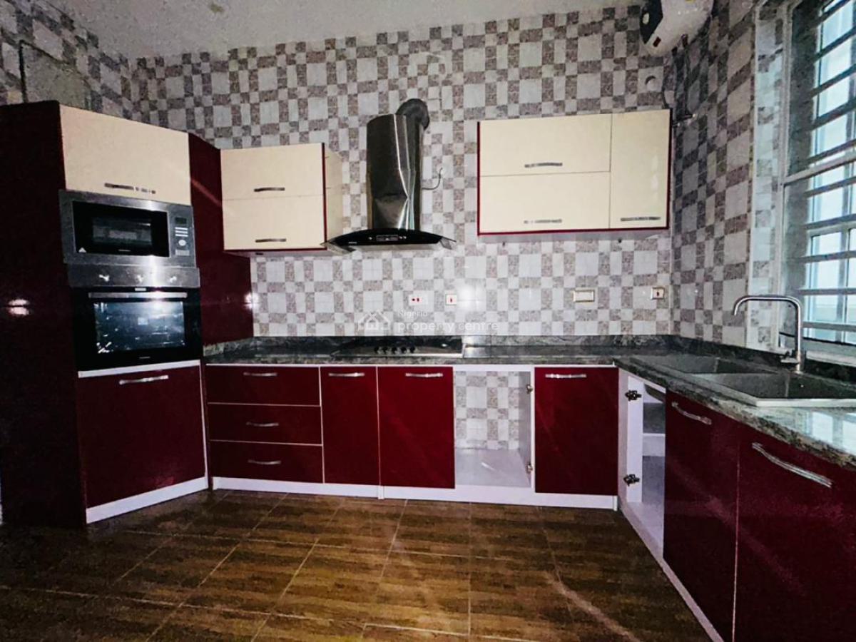 4 Bedrooms Semi-detached Detached Duplex with Bq Ologolo, Ologolo, Lekki, Lagos, Semi-detached Duplex for Sale