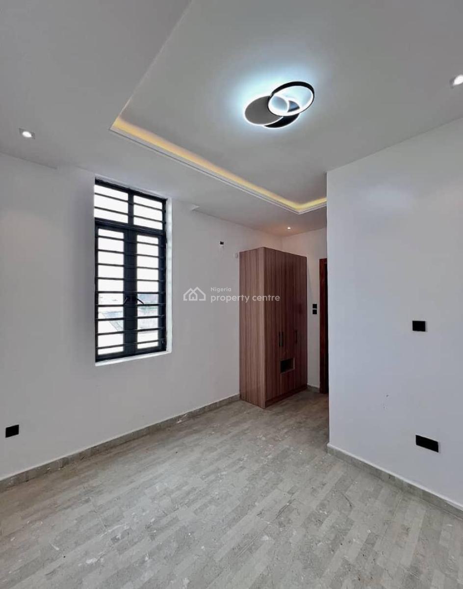 Magnificent 5 Bedroom Fully Detached Duplex W/ Bq in a Secured Estate, Lekki Phase 1, Lekki, Lagos, Detached Duplex for Sale
