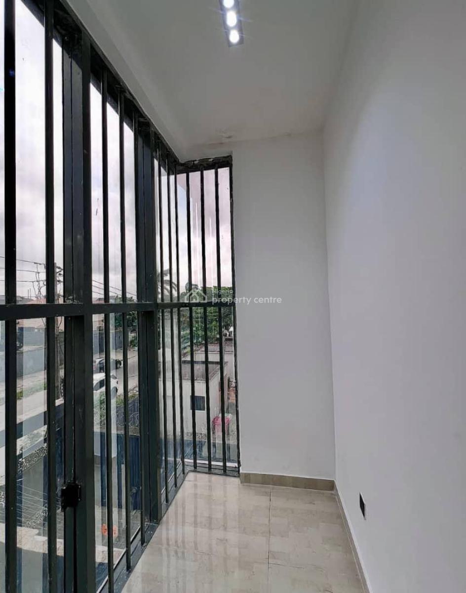 Magnificent 5 Bedroom Fully Detached Duplex W/ Bq in a Secured Estate, Lekki Phase 1, Lekki, Lagos, Detached Duplex for Sale