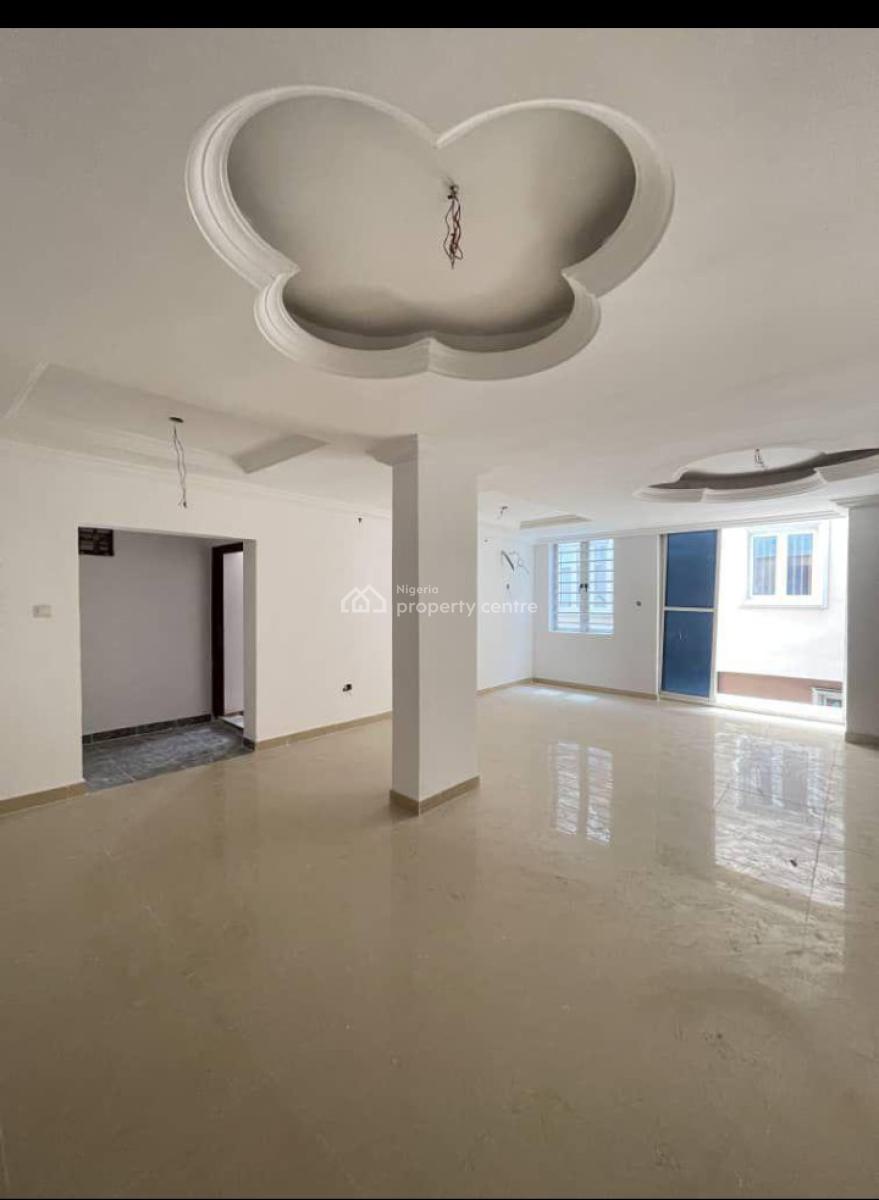 Modern 3-bed Apartment with Bq, Solar & Inverter in Yaba, Yaba Lagos, Yaba, Lagos, Terraced Duplex for Sale