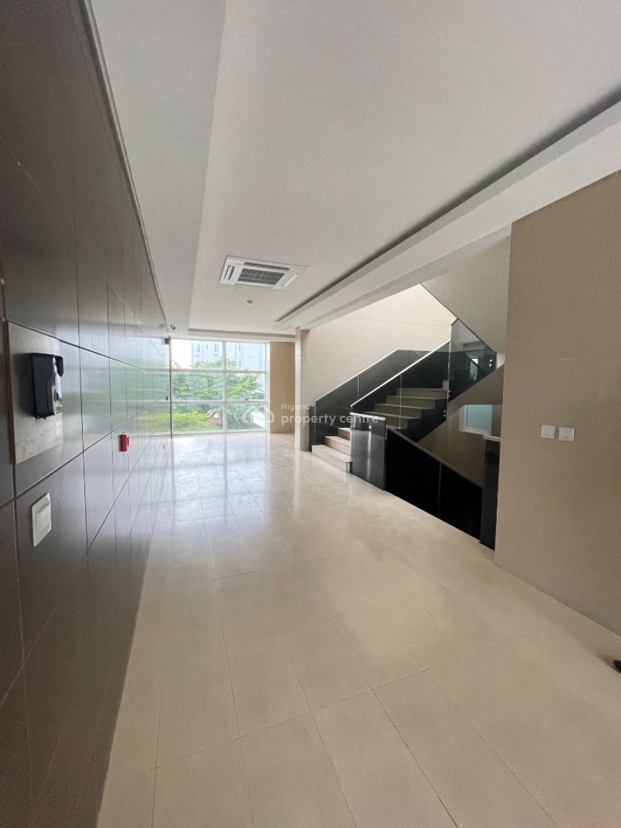 Luxurious 2-bedroom Apartment (ground Floor), Banana Island, Ikoyi, Lagos, Flat / Apartment for Rent