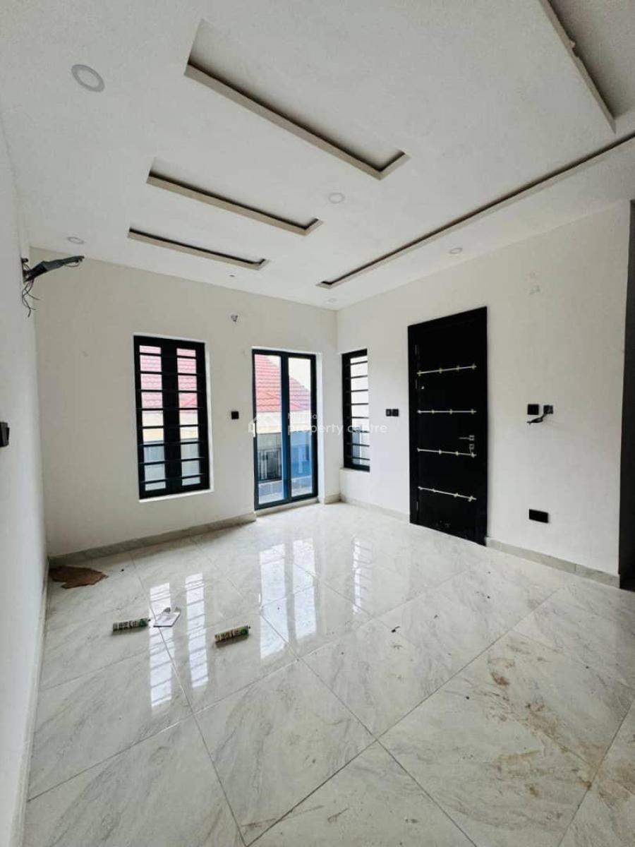 Alluring 5 Bed Fully Detached Duplex + Bq  with Range of Amenities, Gra Phase 2, Magodo, Lagos, Detached Duplex for Sale