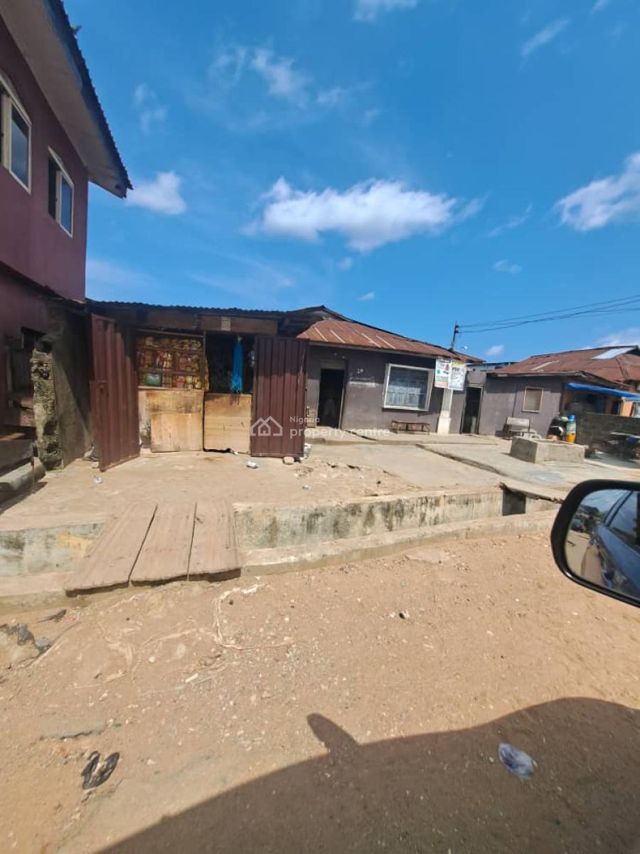 Half Plot of Land, Off Pedro Rd. Pedro., Pedro, Gbagada, Lagos, Land for Sale
