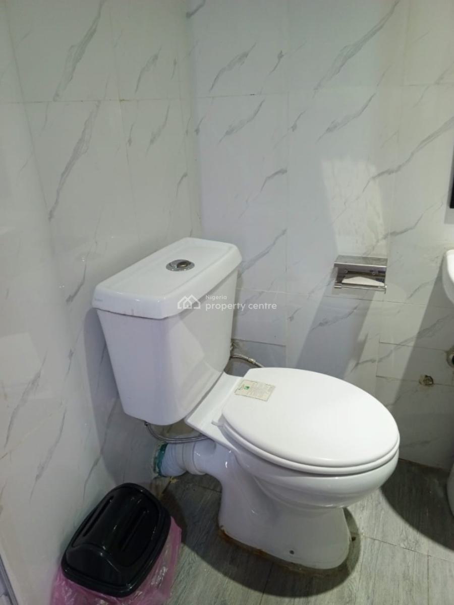 Luxury 3bedroom Apartment, Toyin Street, Ikeja, Lagos, Flat / Apartment Short Let