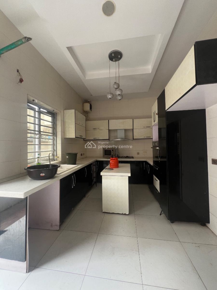 Shared Apartment with Shared Kitchen Oral Estate (shared Kitchen ), Oral Estate, Lekki, Lagos, Flat / Apartment for Rent
