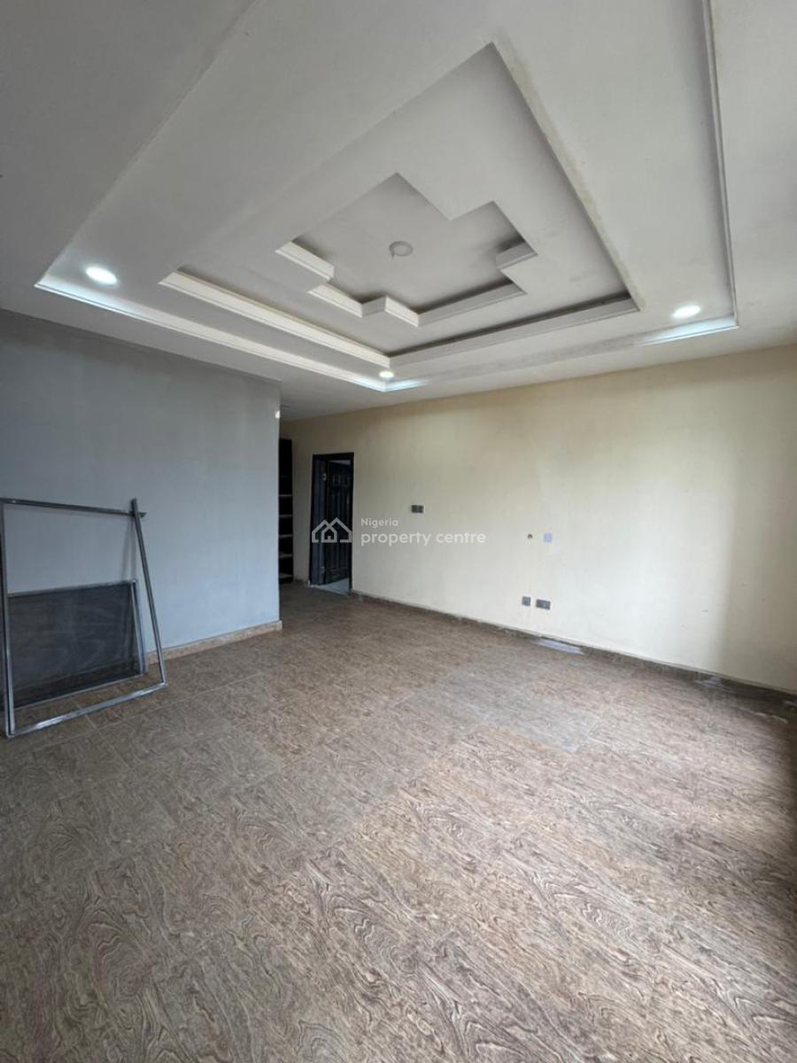 Very Spacious Self Contain, Ologolo, Lekki, Lagos, Self Contain (single Rooms) for Rent