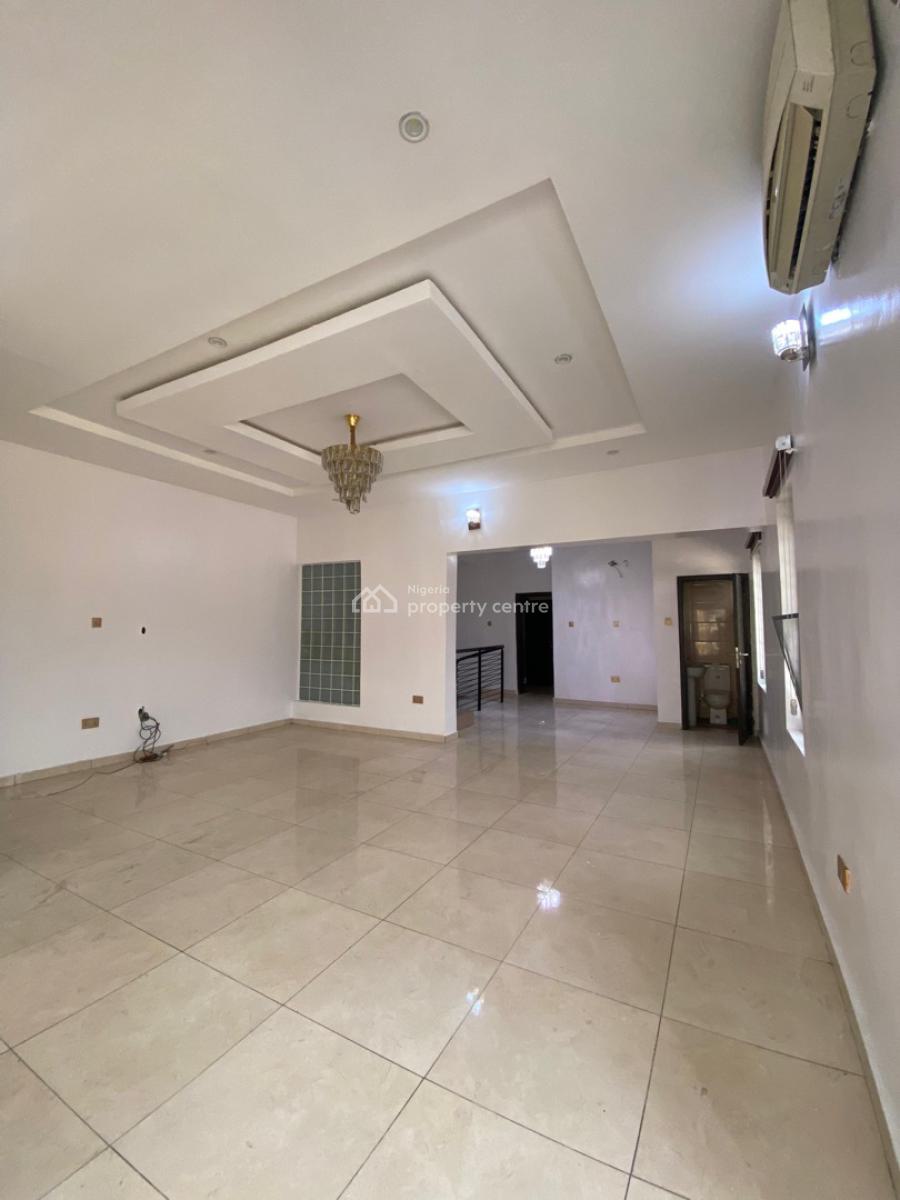 4 Bedroom Semi Detached Duplex with Bq, Osapa, Lekki, Lagos, Semi-detached Duplex for Rent
