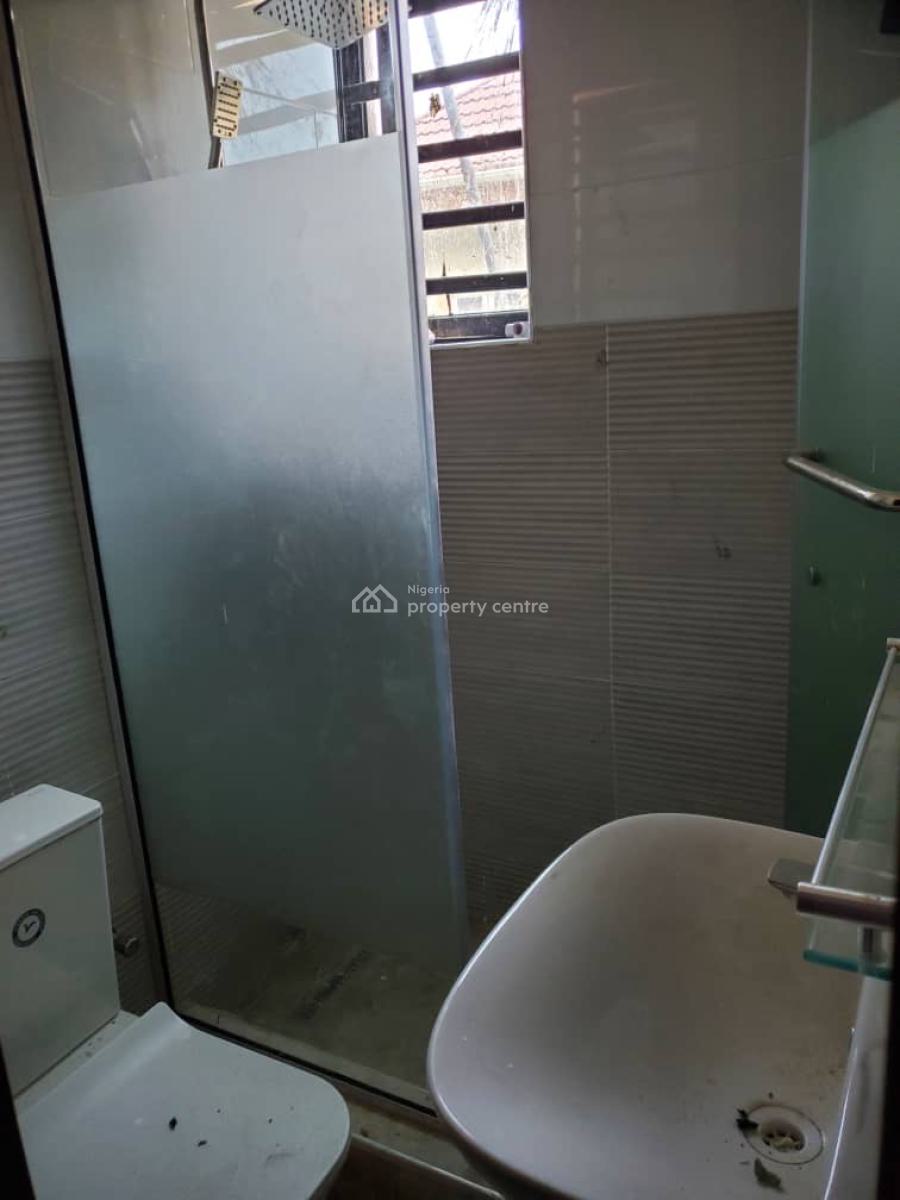 Newly Renovated 16units of 3bedrooms Apartment with a Room Bq Each, Oniru, Victoria Island (vi), Lagos, Flat / Apartment for Rent