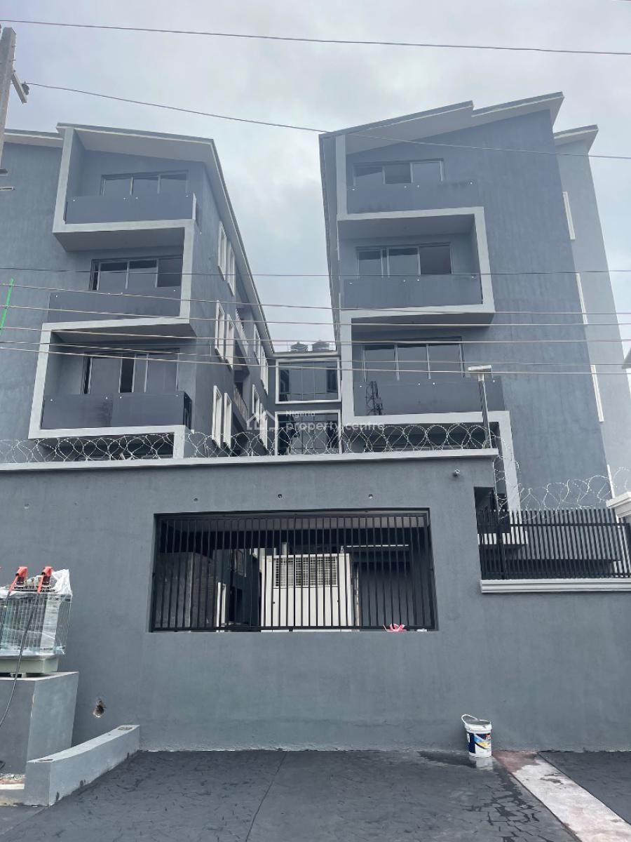 Newly Renovated 16 Units of 3 Bedrooms Apartment with a Room Bq Each, Oniru, Victoria Island (vi), Lagos, Flat / Apartment for Rent