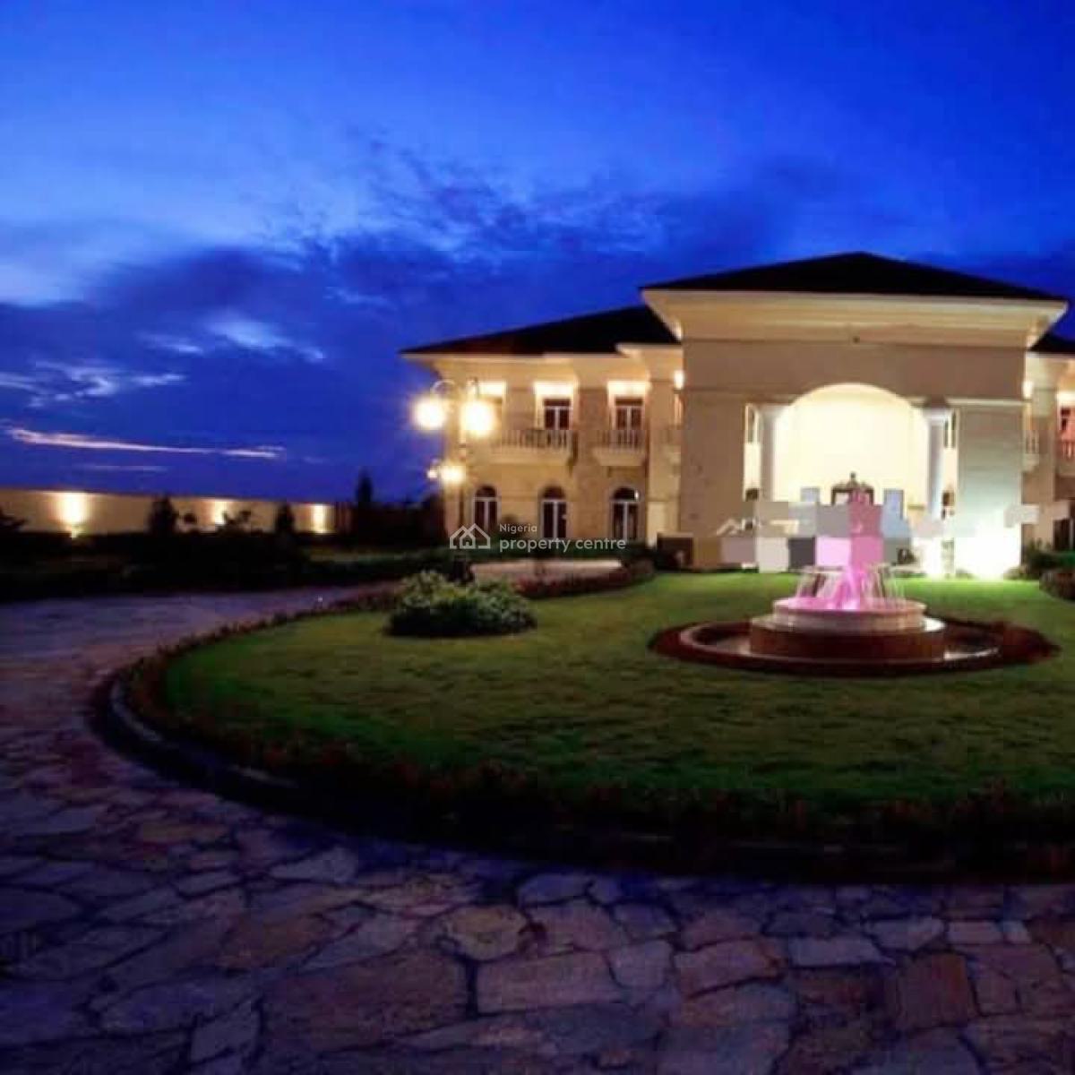 a Standard 7 Bedroom Waterfront Mansion, Banana Island, Ikoyi, Lagos, House for Sale