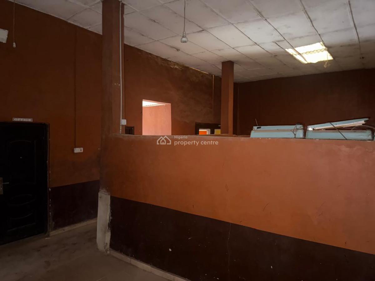 Manufacturing Factory/warehouse on Approximately 1045.754sqm Land Size, on Old Sagamu - Abeokuta Road By Sagamu Tollgate, Sagamu, Ogun, Warehouse for Sale