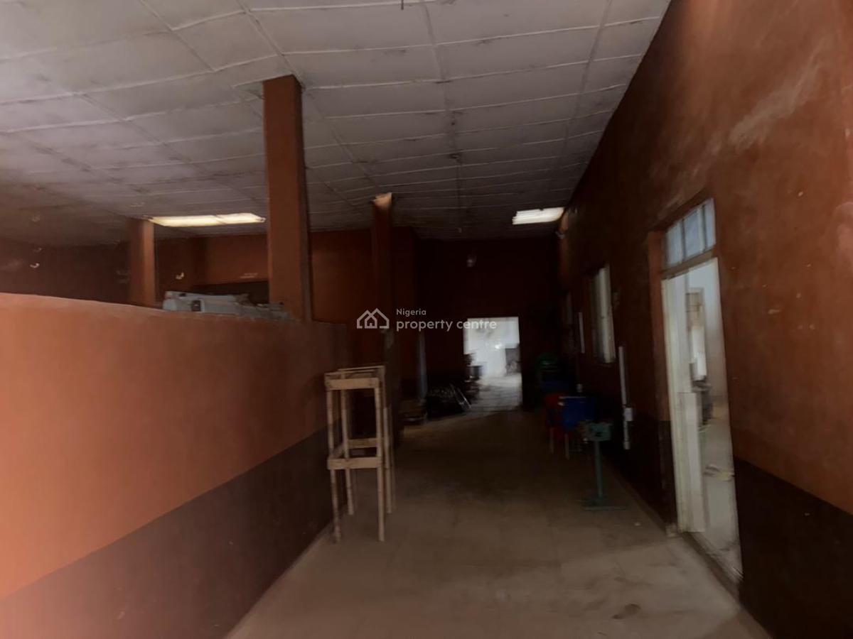 Manufacturing Factory/warehouse on Approximately 1045.754sqm Land Size, on Old Sagamu - Abeokuta Road By Sagamu Tollgate, Sagamu, Ogun, Warehouse for Sale
