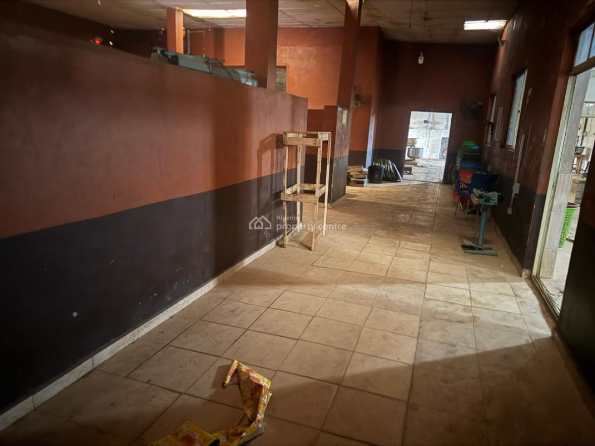 Manufacturing Factory/warehouse on Approximately 1045.754sqm Land Size, on Old Sagamu - Abeokuta Road By Sagamu Tollgate, Sagamu, Ogun, Warehouse for Sale