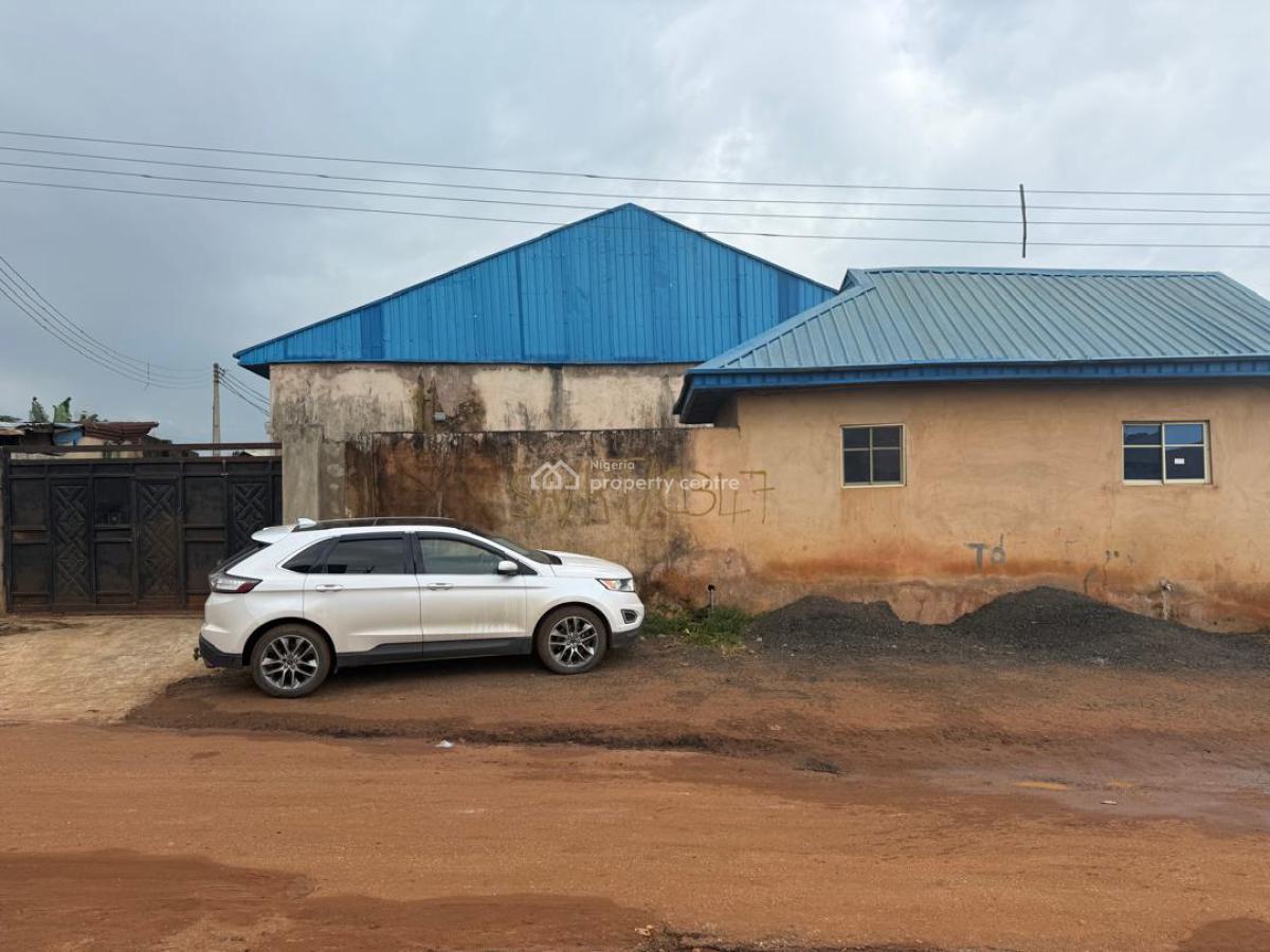 Manufacturing Factory/warehouse on Approximately 1045.754sqm Land Size, on Old Sagamu - Abeokuta Road By Sagamu Tollgate, Sagamu, Ogun, Warehouse for Sale