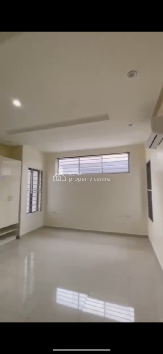 3 Bedroom Serviced Apartment with Bq, Pool and Gym, Ologolo, Lekki, Lagos, Flat / Apartment for Rent