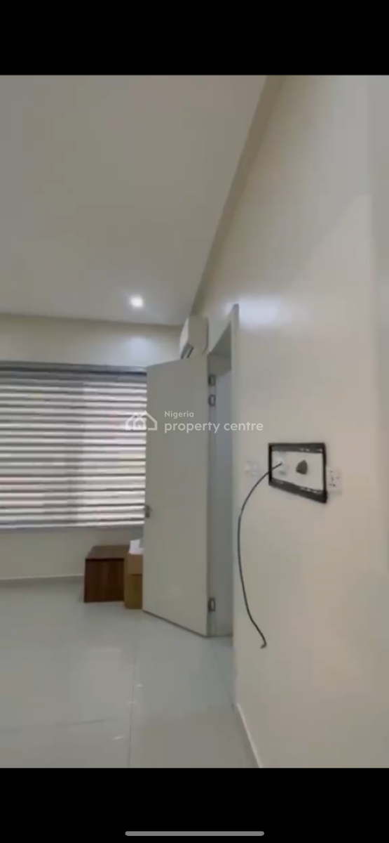 3 Bedroom Serviced Apartment with Bq, Pool and Gym, Ologolo, Lekki, Lagos, Flat / Apartment for Rent