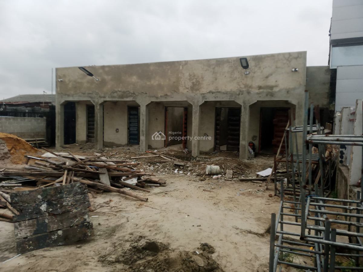 Shop in a Busy Area Facing Express Road, Bogije, Imalete Alafia, Ibeju Lekki, Lagos, Shop for Rent