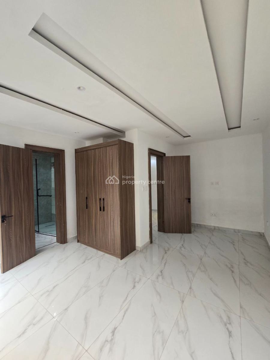 4 Bedroom Terrace with a Room Bq, Lekki Phase 1, Lekki, Lagos, Terraced Duplex for Rent
