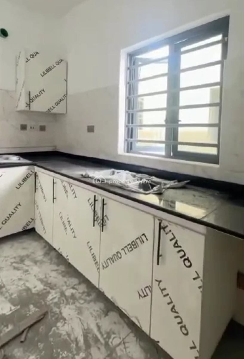 3 Bedroom Apartment, Lekki Conservation Centre Chevron, Lekki, Lagos, Flat / Apartment for Sale