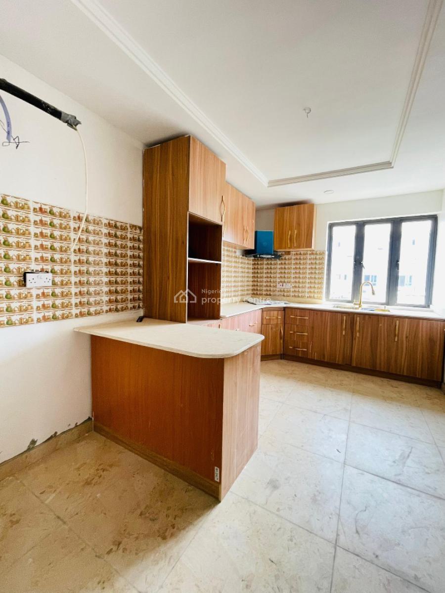 Alluring 4 Bedroom Terrace Duplex Plus Bq in a Tranquil Environment, Exquisitely Built Home with Bq in a Central Neighborhood, Yaba, Lagos, Terraced Duplex for Sale
