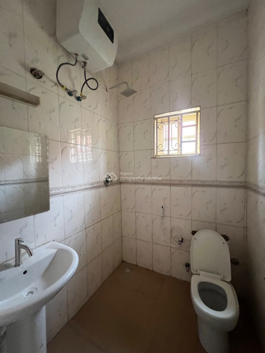 Standard 3 Bedroom Bungalow with Personal Compound and Gate, Inside an Estate Along Sunnyvale Expressway, Tarred Road All Through, Galadimawa, Abuja, Semi-detached Bungalow for Rent